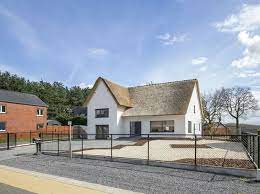 huis te koop schaffen